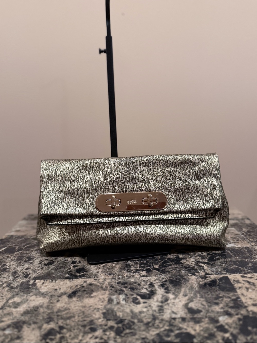 Coach Swagger Metallic Double Turnlock Shoulder Bag / Clutch - Picture 3 of 16